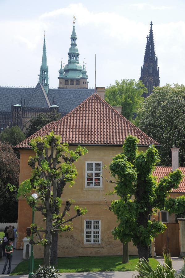 Family Style & Garden Apartments Praha Eksteriør bilde